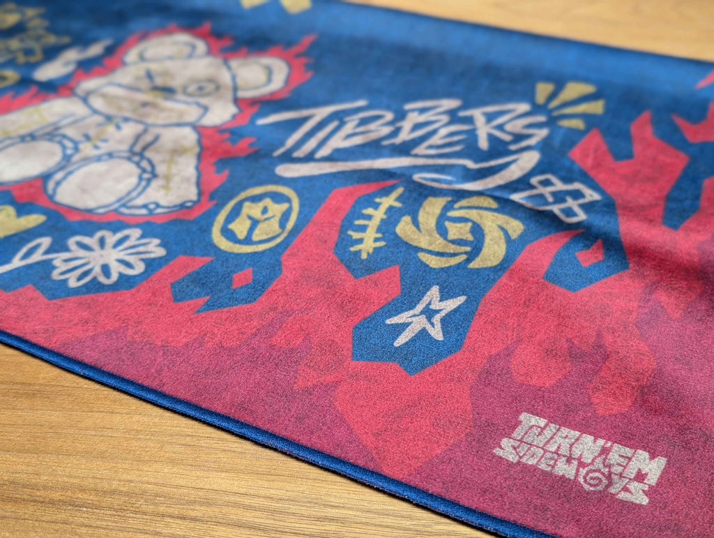 [Pre-Order] Bear Hug Cloth Playmat